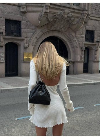 Молочное повседневный платье женское с открытой спиной Гермес однотонное