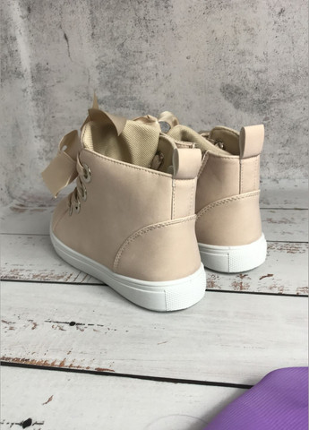 Бежевые праздничные, повседневные осенние ботинки демисезонные детские для девочки бежевый (020) New Tlck