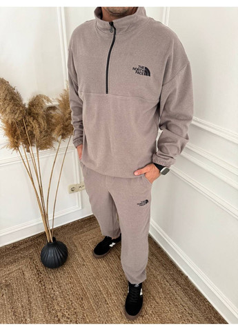 Бежевый зимний костюм Garna