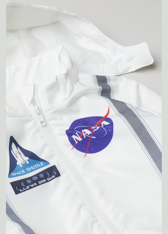 Біла демісезонна вітровка H&M