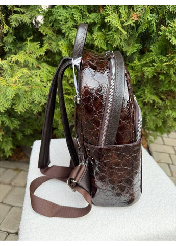 Рюкзак жіночий натуральна шкіра (шоколад) лак, елегантний дизайн (6008-654) Karya (366907484)