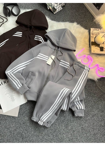 Жіночий костюм з тринитки на флісі No Brand (372418623)