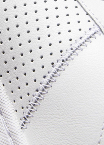 Белые кроссовки мужские белые кожаные Reebok SCRAP FX 1355