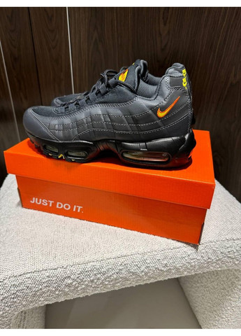 Желтые демисезонные кроссовки мужские nike air max 95 anthracite safety orange найк аир макс 95 No Brand