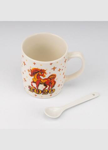 Чашка з ложкою новорічна Рік Коня 200 мл 8 см 19250-001 No Brand (346152488)