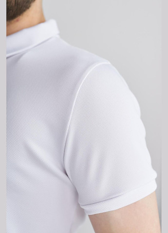 Белая футболка-поло мужское для мужчин No Brand