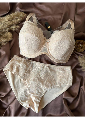 Бежевый комплект бюстгальтер и кружевные трусики 11740 бежевый Lanny Mode