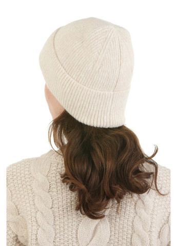 Теплая женская трикотажная шапка с широким отворотом молочного цвета (SC54132) Malisa (358205383)