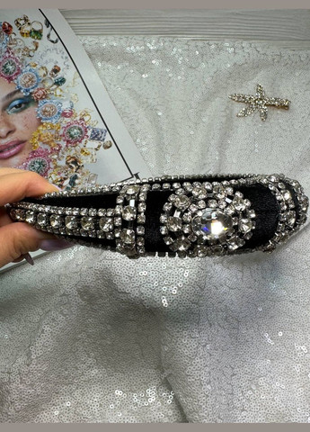 Роскошный обруч для волос бархатный усыпанный белыми прозрачными камнями Hand Made (330618996)