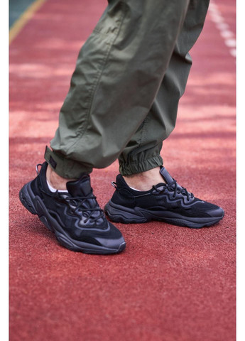 Черные демисезонные кроссовки мужские adidas ozweego adiprene black адидас озвиго No Brand