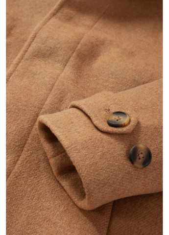 Бежевое демисезонное Пальто в составе с шерстью C&A