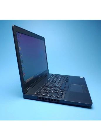 Ігровий ноутбук Latitude E5570 / 15.6" (1366x768) TN / Intel Core i7-6820HQ (4 (8) ядра по 2.7 - 3.6 GHz) / 8 GB DDR4 / 256 GB Dell (398130566)