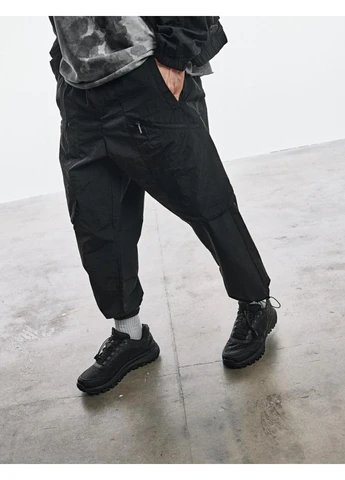 Чоловічі нейлонові штани jogger fit чорні Diverse DEXT EGEN (382735152)