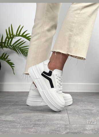 Білі осінні ефектні жіночі кросівки No Brand