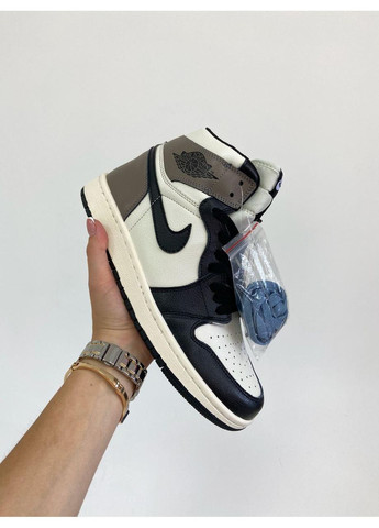 Белые демисезонные кроссовки мужские nike air jordan 1 retro two dark mocha v3 найк аир джордан No Brand