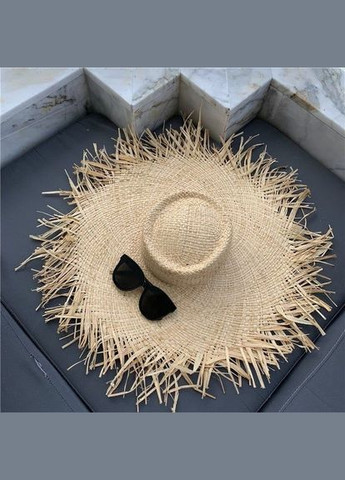 Широкополая летняя соломенная шляпа с посатаными полями и круглой тульей No Brand (293943122)