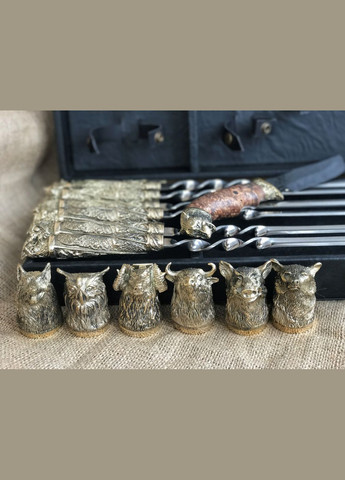 Набор шампуров в кейсе с ножом и рюмками Люкс Звери 14 предметов 47330055 NB Art (346530255)