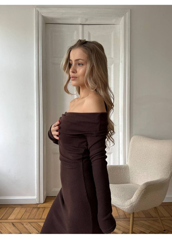 Коричнева повсякденний сукня жіноча Гермес однотонна