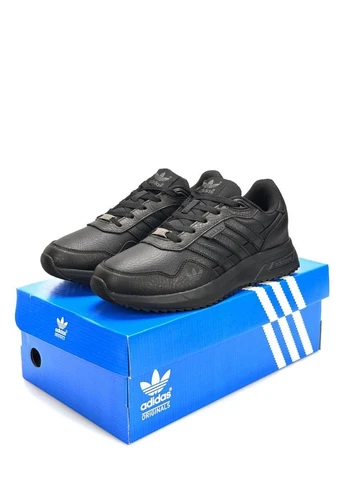 Черные демисезонные кроссовки мужские all black No Brand Retropy