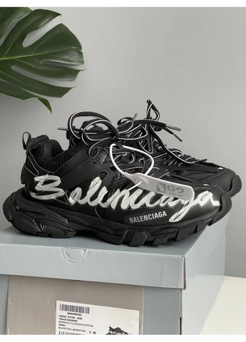 Кросівки жіночі і чоловічі Balenciaga Track Sneaker 'Signature - Black White' | Баленсіага Трек чорні No Brand чорні демісезони (382800038)