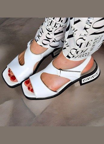 Белые босоножки No Brand на липучке