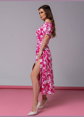 Малиновое платье с открытыми плечами No Brand с цветочным принтом
