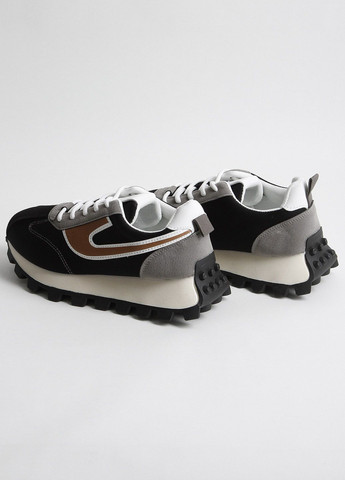 Кросівки жіночі 340586 Fashion чорні демісезони (328559847)