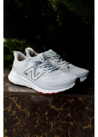 Сірі всесезонні new balance fresh foam 860 • light grey • Vakko