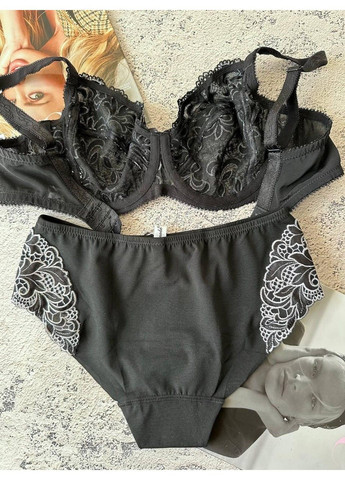 Черный женское нижнее белье комплект на 3 размер черно-белый Lanny Mode