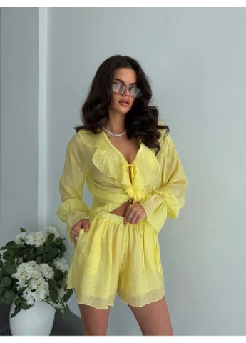 Костюм лiтнiй жiночiй з воланами жовтого кольору 38129 Fashion (392583917)