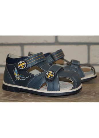 Синие повседневные, кэжуал сандалии для мальчика с закрытым носком и задником синие С.Луч на липучке
