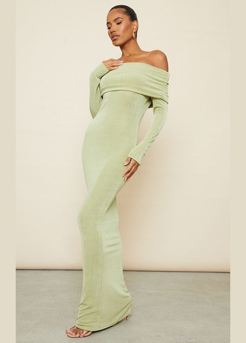 Оливковое платье PrettyLittleThing