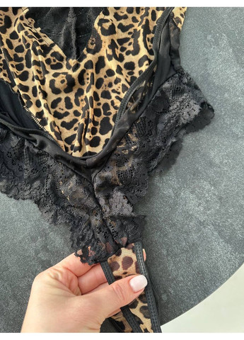 Боди леопардовое с мягкой чашечкой и регулируемыми бретелями Vital-Textile 283/14 (361853715)