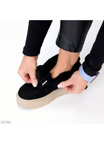 женские зимние ботинки maline, черные с бежевой подошвой, натуральная замша, на платформе с экохутром. No Brand