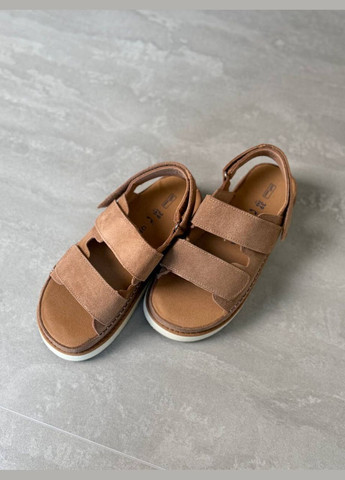 Темно-бежевые босоножки из натуральной замши на платформе. No Brand