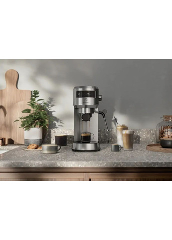 Рожковая кофеварка E6EC1-6ST Electrolux (372466187)