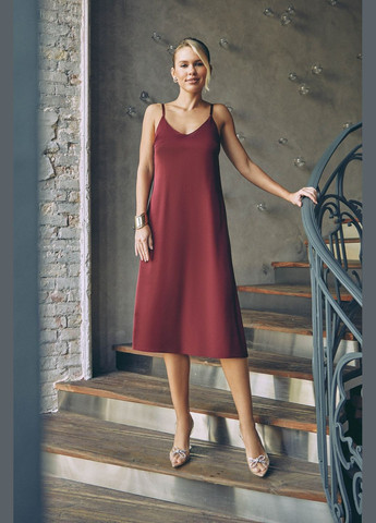 Бордовое платье Seventeen