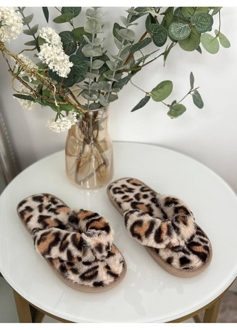 Цветные женские тапки меховые леопардовые с мягкой стелькой / домашние тапочки из искусственного меха леопард / уютные меховые тапочки No Brand