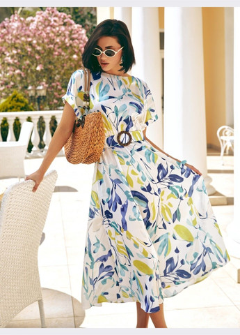 Білий кежуал сукня з принтом та напуском по талії біла кльош Dressa з квітковим принтом