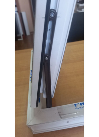 Обмежувач відкривання із саморізами Akpen (365756084)