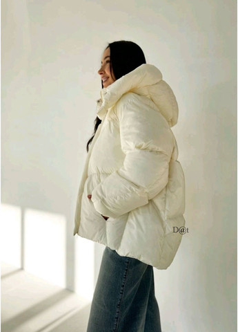 Молочная зимняя зимняя куртка пуховик отменного качества. био-пух No Brand