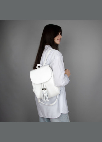 Рюкзак жіночий шкіряний 02173 невеликий білий с китицями Virginia Conti (327397758)