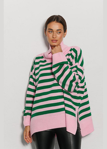 Рожевий жіночий в'язаний светр oversize рожевий в зелену смужку Arjen