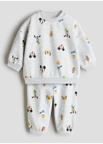 Серый зимний костюм H&M