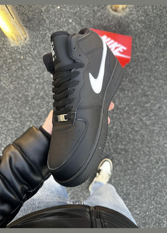 Черные зимние стильные кроссовки с мехом No Brand