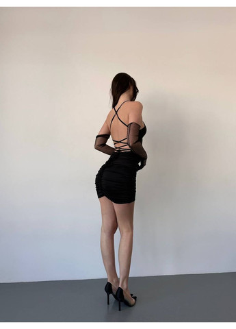 Черное праздничный платье Vione однотонное