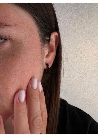 Сережки з емаллю із медичної сталі у вигляді діаманта ES-303 No Brand (299330576)