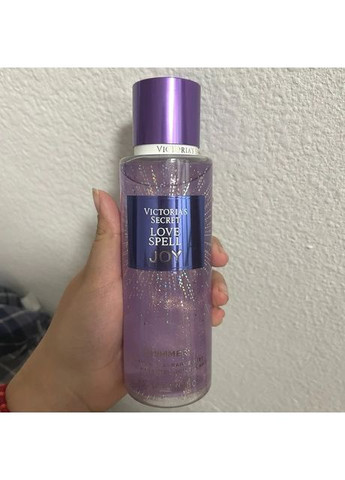 Парфюмированный спрей с шиммером для тела Love Spell Joy Shimmer Mist, 250 мл No Brand (372446143)