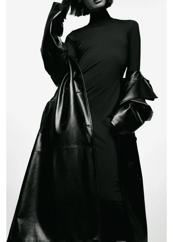 Черное платье H&M