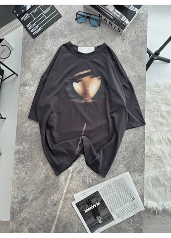 Жіноча футболка оверсайз з принтом MonCher - (349453491)